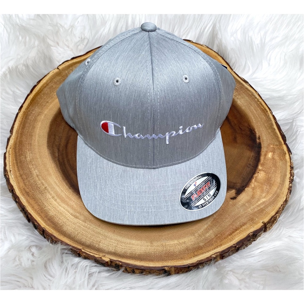 NWT Men’s Champion Light Grey Capital Flexfit Cap